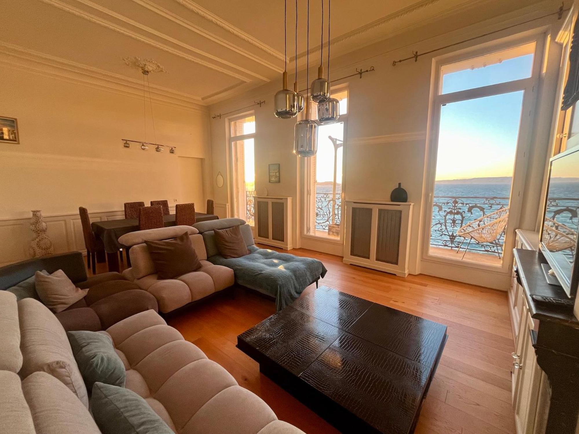 Appartement Sur La Corniche Kennedy Face A La Mer Marsella Exterior foto